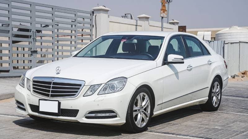 2011 Mercedes Benz E350 AVANTGARDE SPORTS thumbnail 3