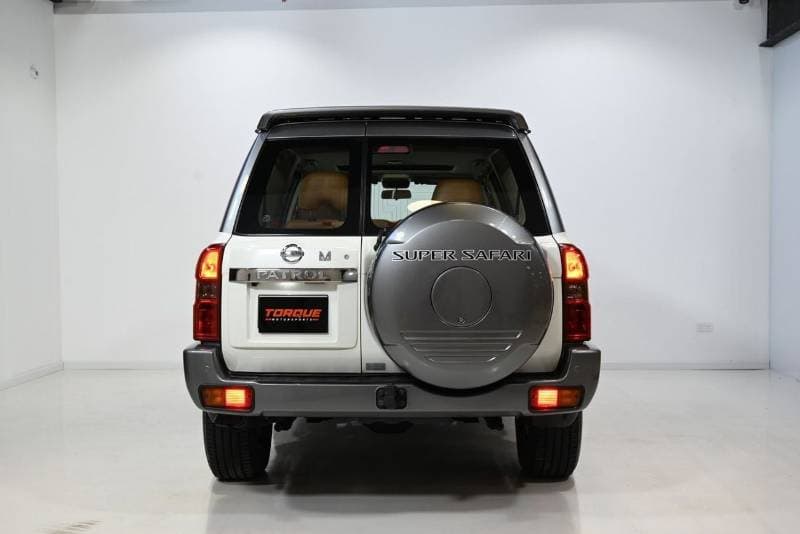 2019 Nissan Patrol SUPER SAFARI thumbnail 5