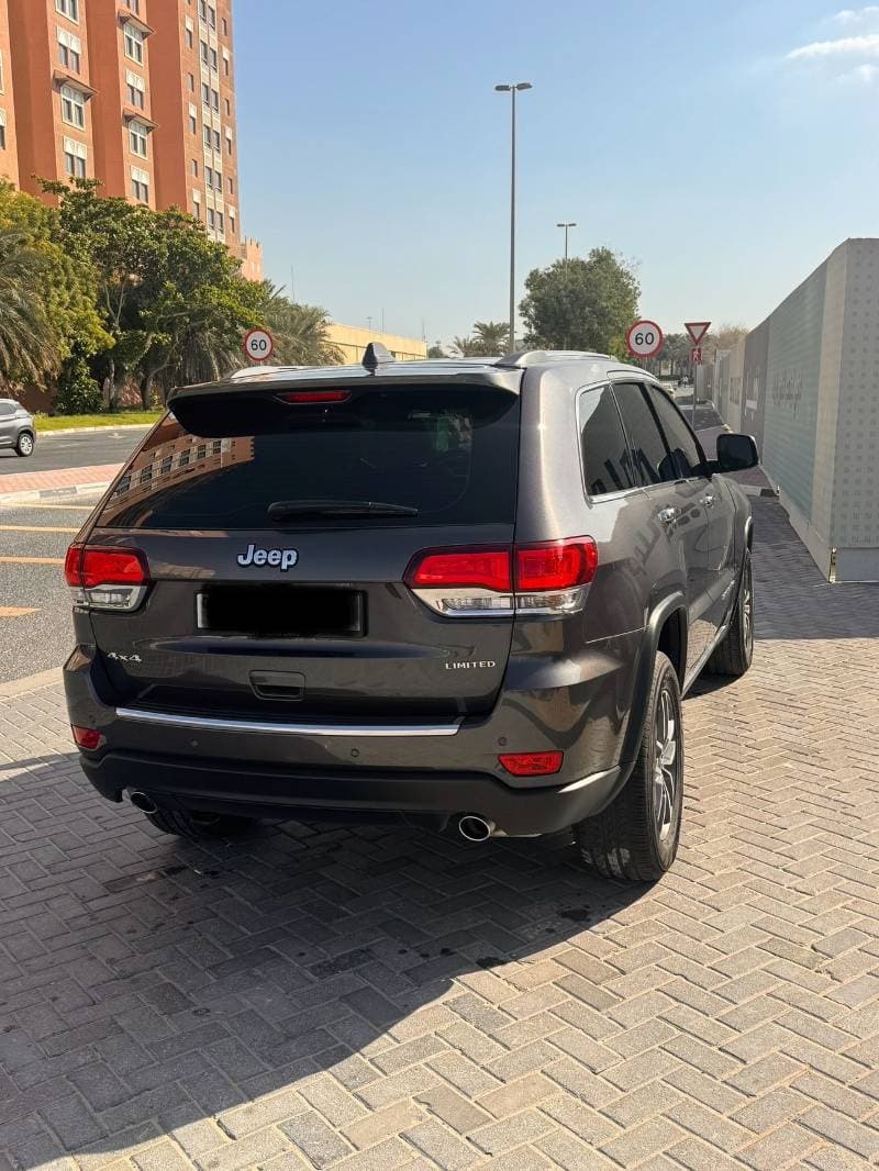 2021 Jeep Grand Cherokee LIMITED thumbnail 7