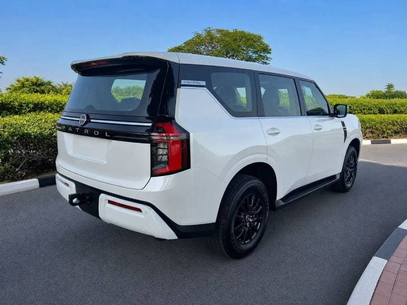 2026 Nissan Patrol XE thumbnail 4