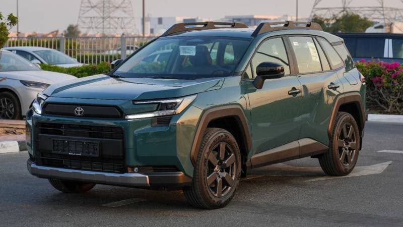 2026 Toyota RAV4 ADVENTURE thumbnail 3