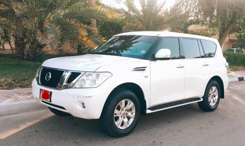 2013 Nissan Patrol SE T3 DVD