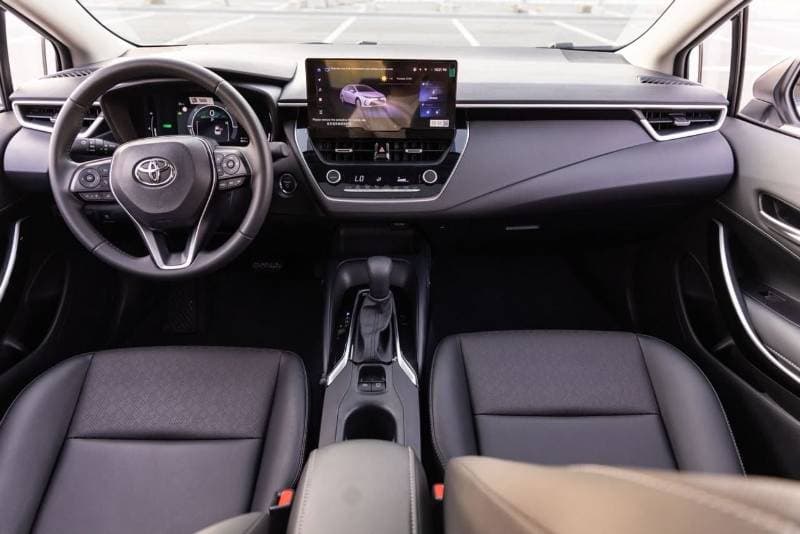 2025 Toyota Corolla XLI EXECUTIVE HEV thumbnail 8