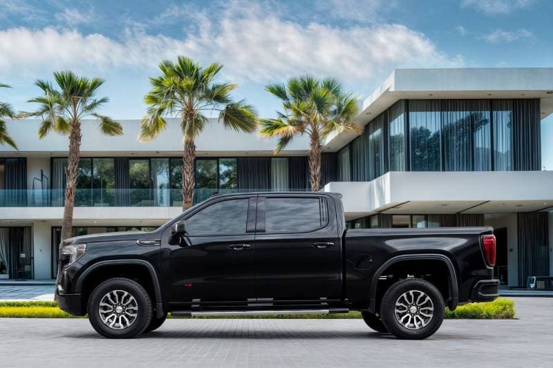 2021 GMC Sierra thumbnail 2
