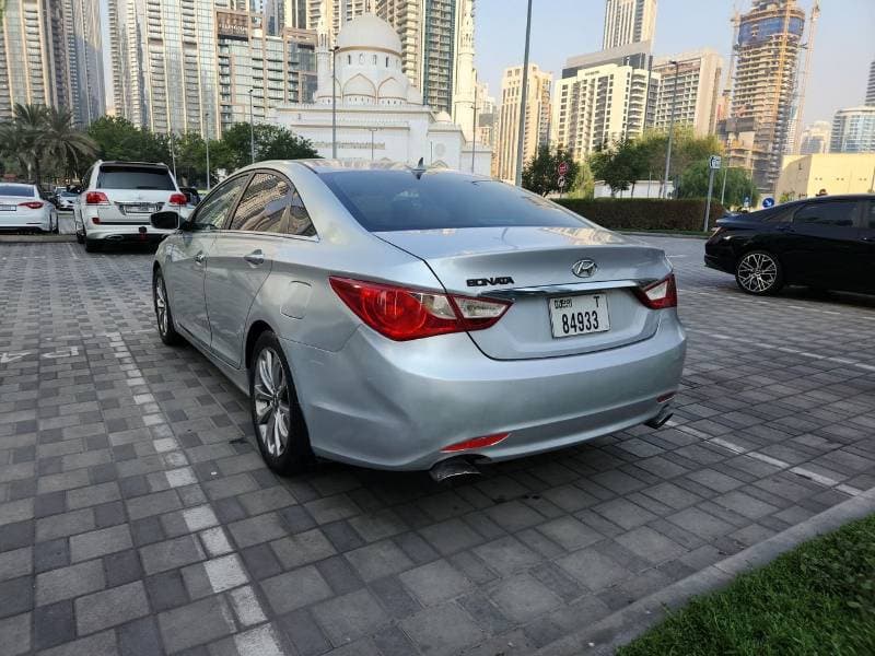 2011 Hyundai Sonata GL thumbnail 7