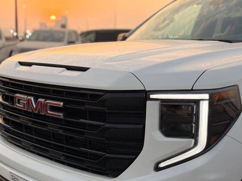 2025 GMC Sierra 2025 thumbnail 5