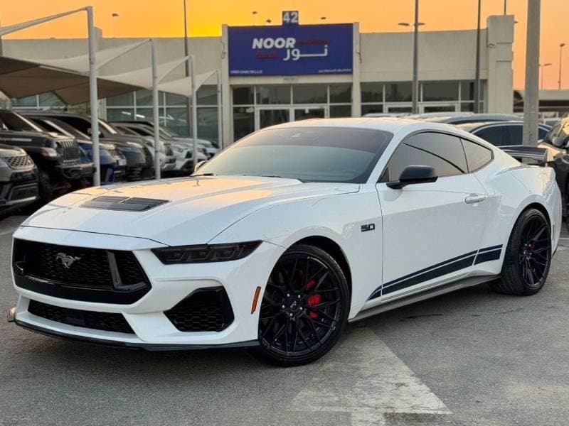 2024 Ford Mustang GT PREMIUM thumbnail 3