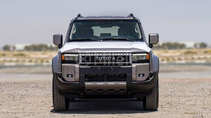2025 Toyota Prado thumbnail 2