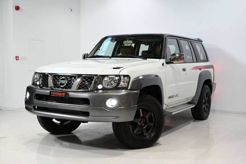 2019 Nissan Patrol SUPER SAFARI thumbnail 3