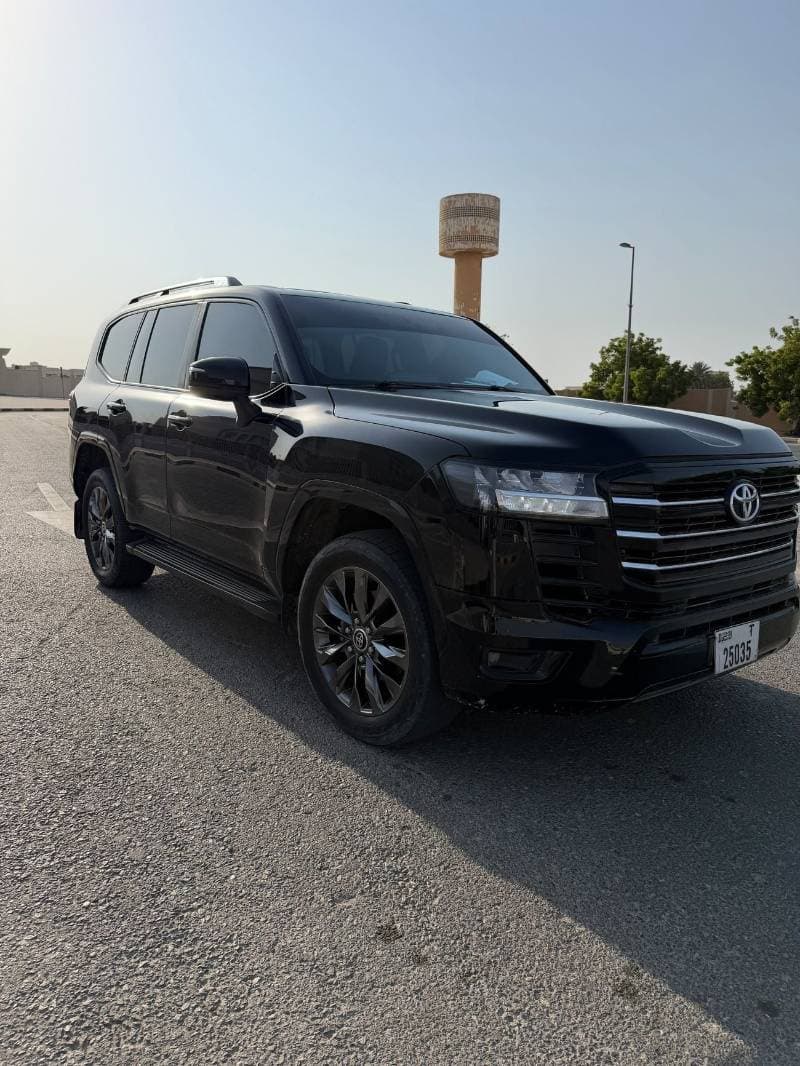 2024 Toyota Land Cruiser GXR thumbnail 3