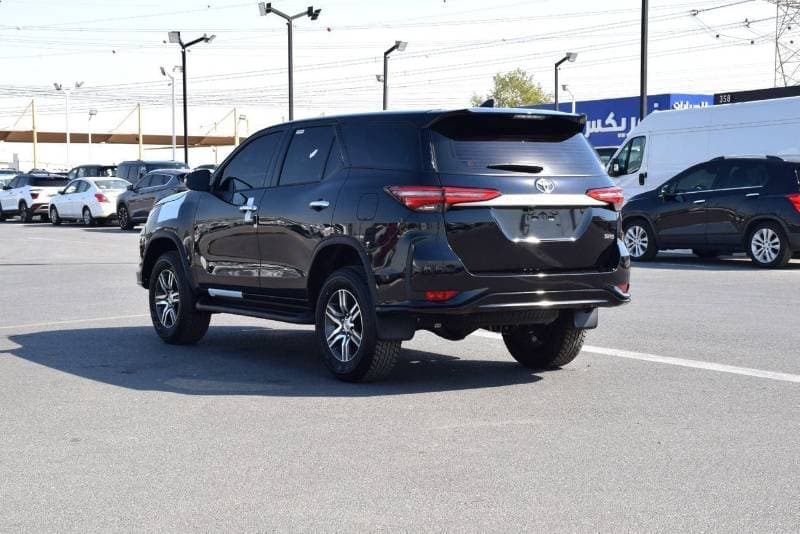 2026 Toyota Fortuner EXR thumbnail 7