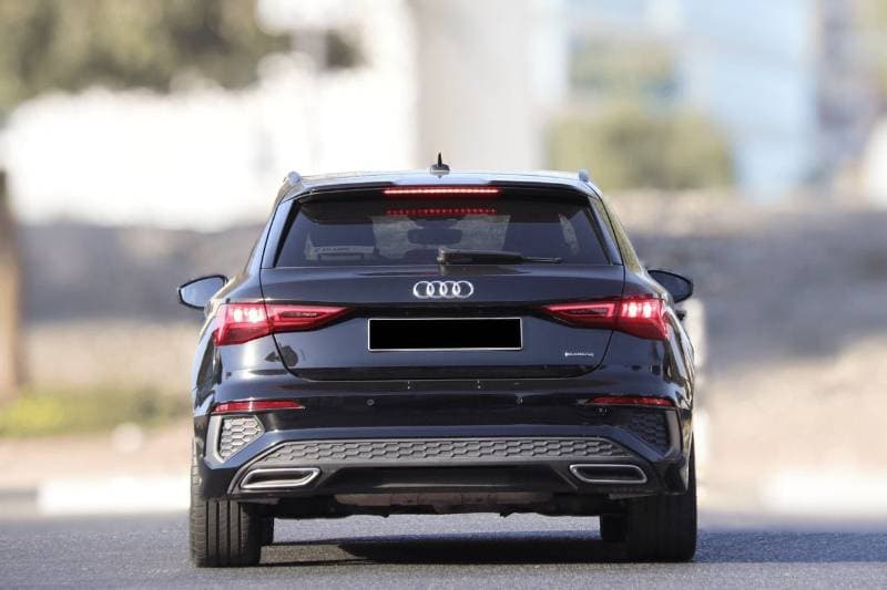 2022 Audi A3 40 TFSI S LINE SPORTBACK thumbnail 4