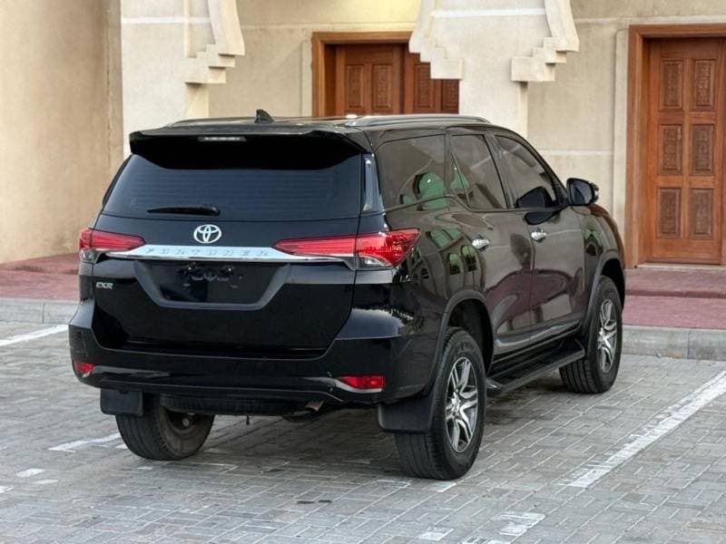 2020 Toyota Fortuner EXR thumbnail 5