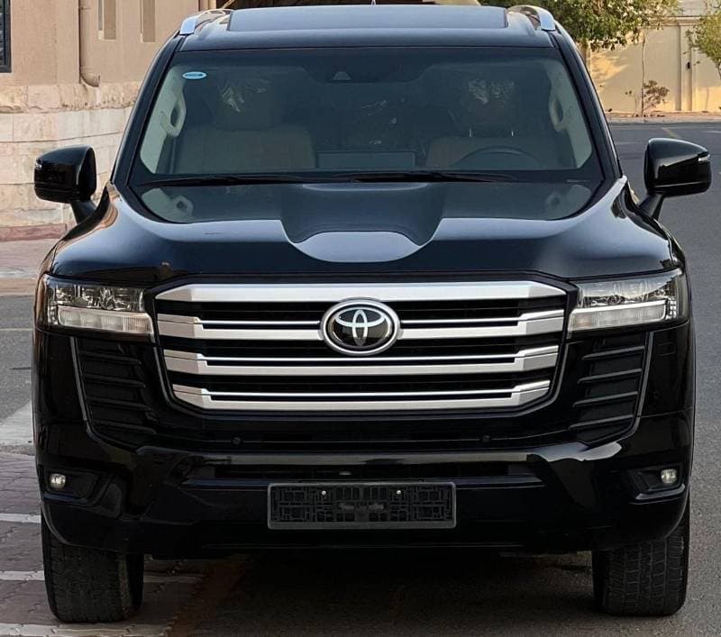 2022 Toyota Land Cruiser GXR thumbnail 6