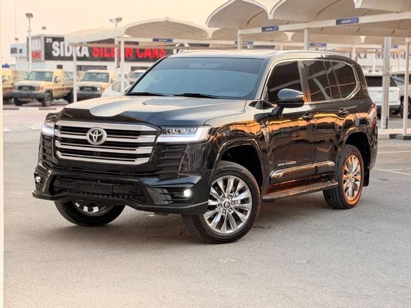 2022 Toyota Land Cruiser VXR