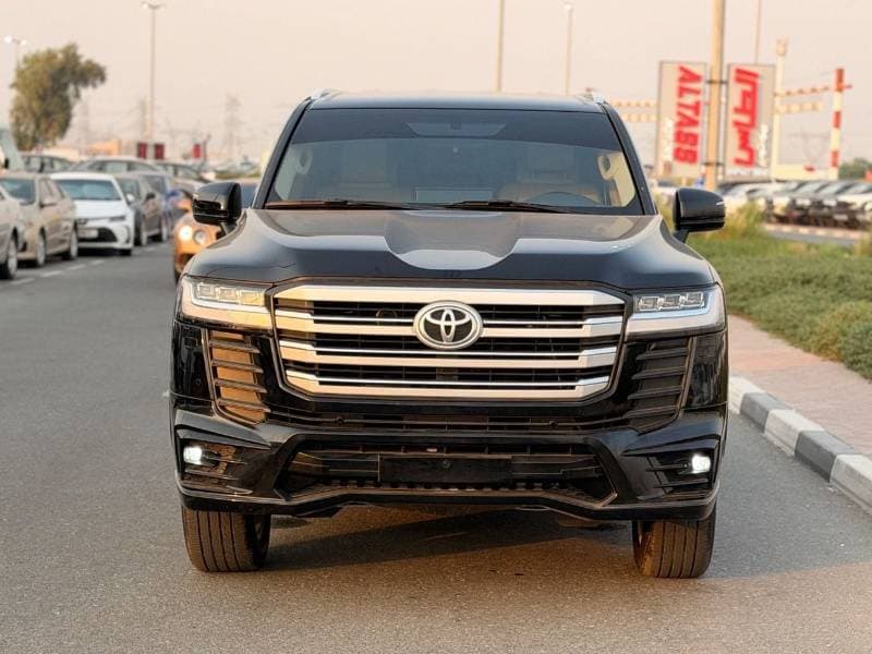 2022 Toyota Land Cruiser VXR thumbnail 5