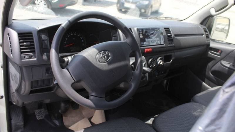 2025 Toyota Hiace DLS STANDARD ROOF thumbnail 8