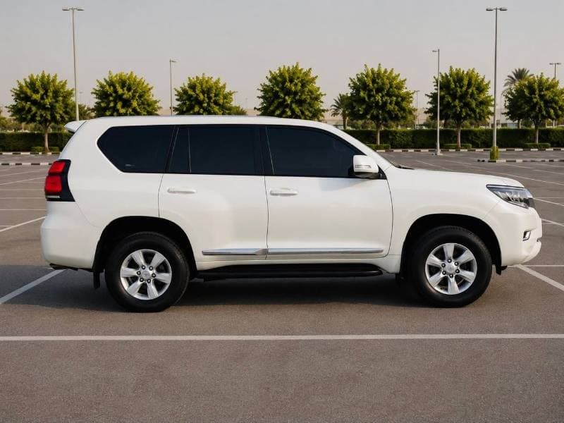 2020 Toyota Prado TX L thumbnail 4
