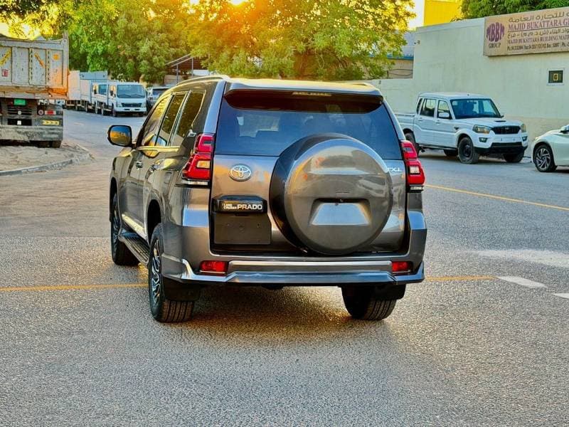 2014 Toyota Prado TX L thumbnail 7