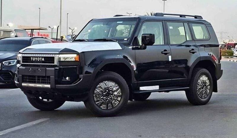 2025 Toyota Prado GXR thumbnail 2