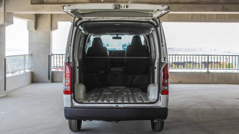 2025 Toyota Hiace GL thumbnail 8