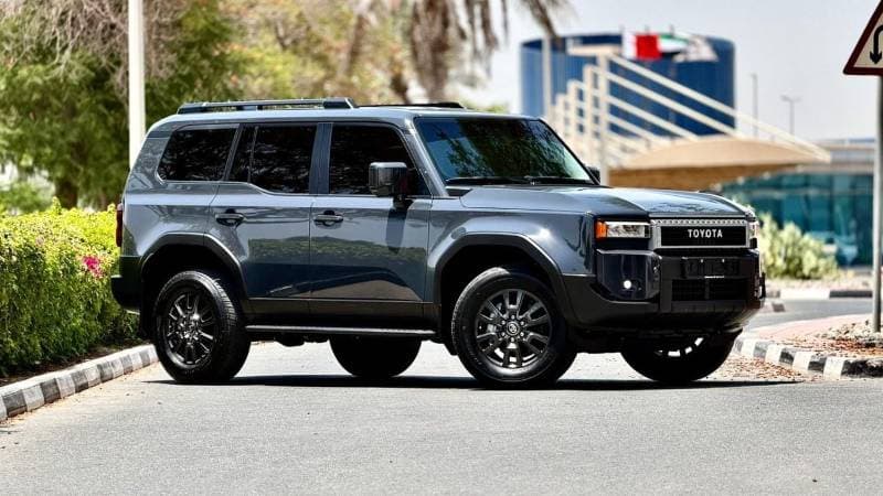 2024 Toyota Prado GXR thumbnail 2