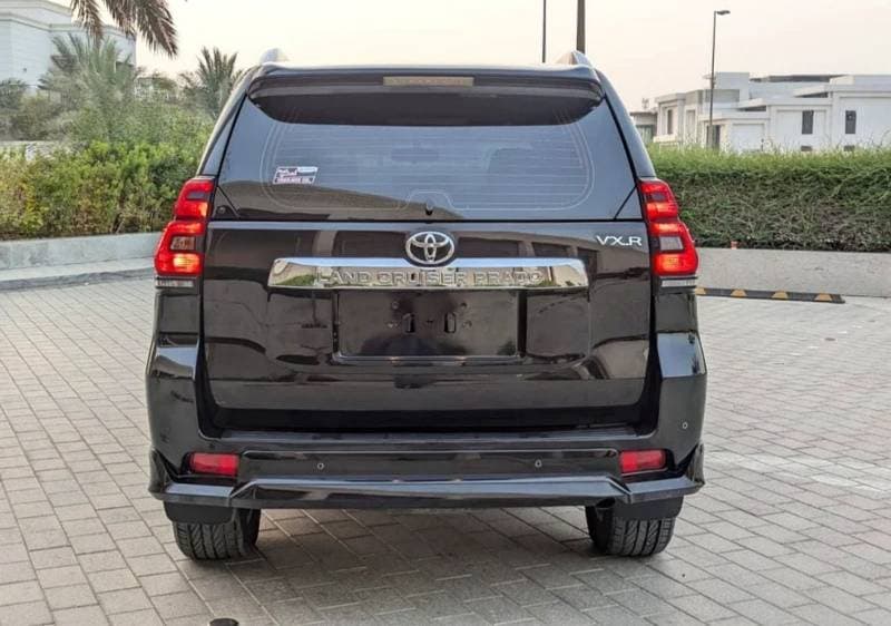 2023 Toyota Prado VXR thumbnail 8