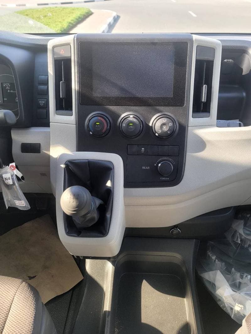 2026 Toyota Hiace DX thumbnail 4
