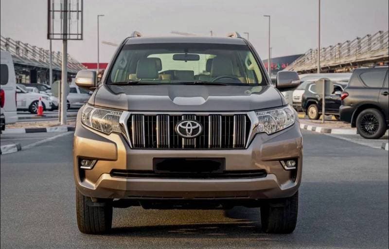 2022 Toyota Prado TX L thumbnail 3