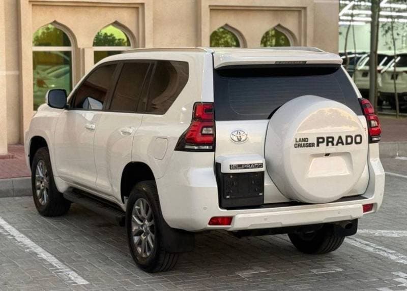 2020 Toyota Prado GXR thumbnail 5