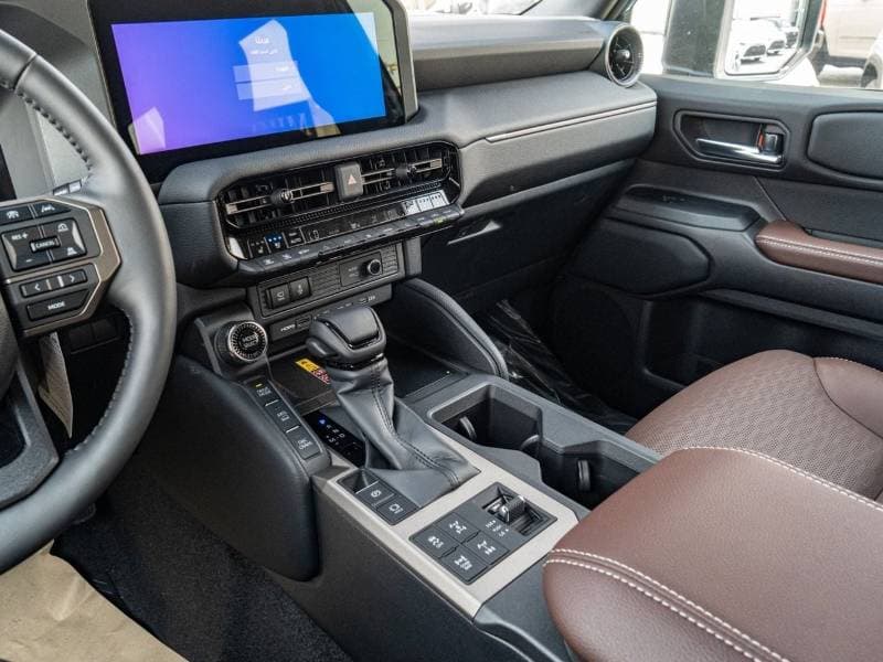 2025 Toyota Prado ADVENTURE thumbnail 7