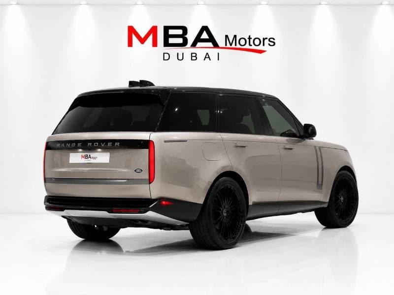 2023 Land Rover Range Rover SE thumbnail 5