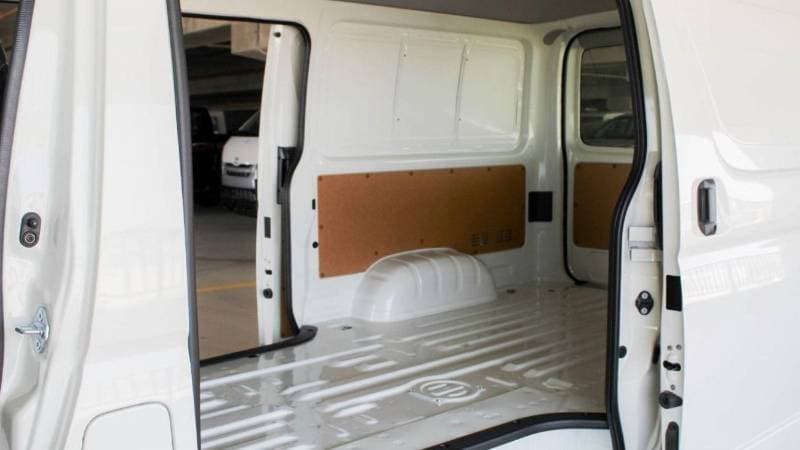 2023 Toyota Hiace GL thumbnail 6