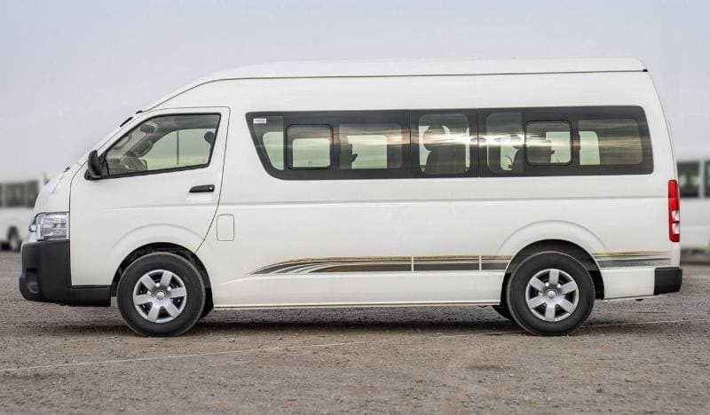2025 Toyota Hiace GL thumbnail 8