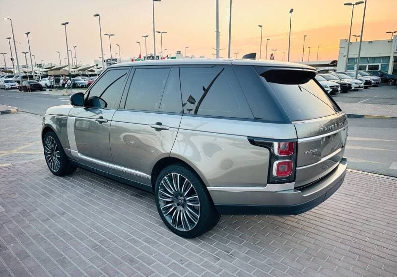 2020 Land Rover Range Rover VOGUE thumbnail 6