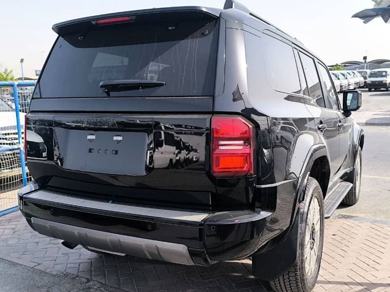2025 Toyota Prado VXR thumbnail 4