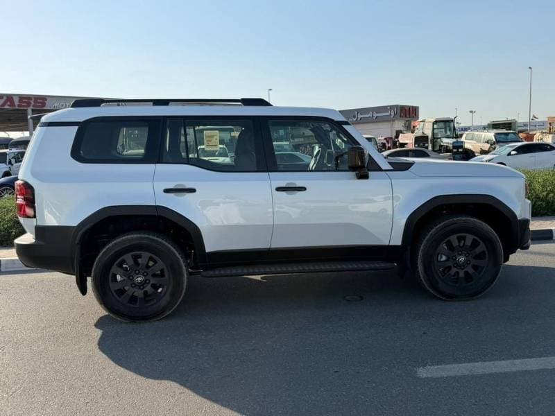 2026 Toyota Prado ADVENTURE thumbnail 5