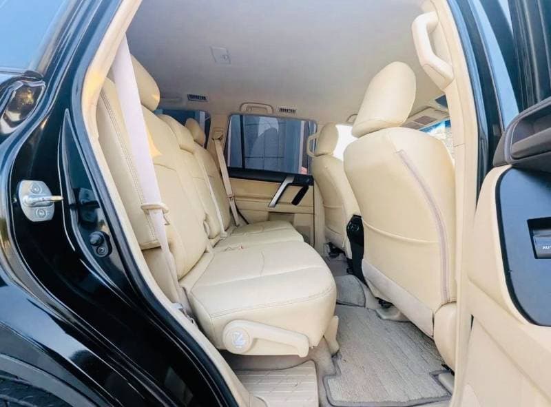 2016 Toyota Prado TX L thumbnail 8