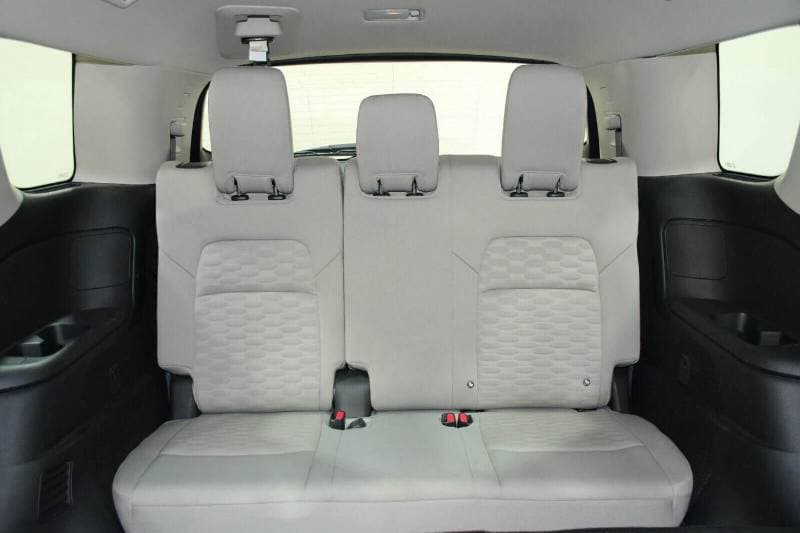 2024 Nissan Pathfinder S thumbnail 8