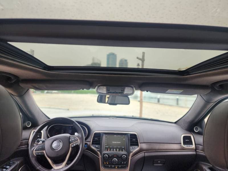 2014 Jeep Grand Cherokee SUMMIT thumbnail 4