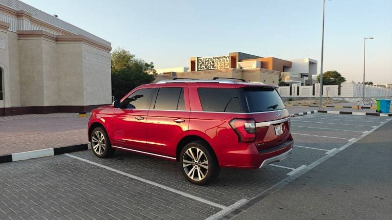 2021 Ford Expedition PLATINUM thumbnail 5