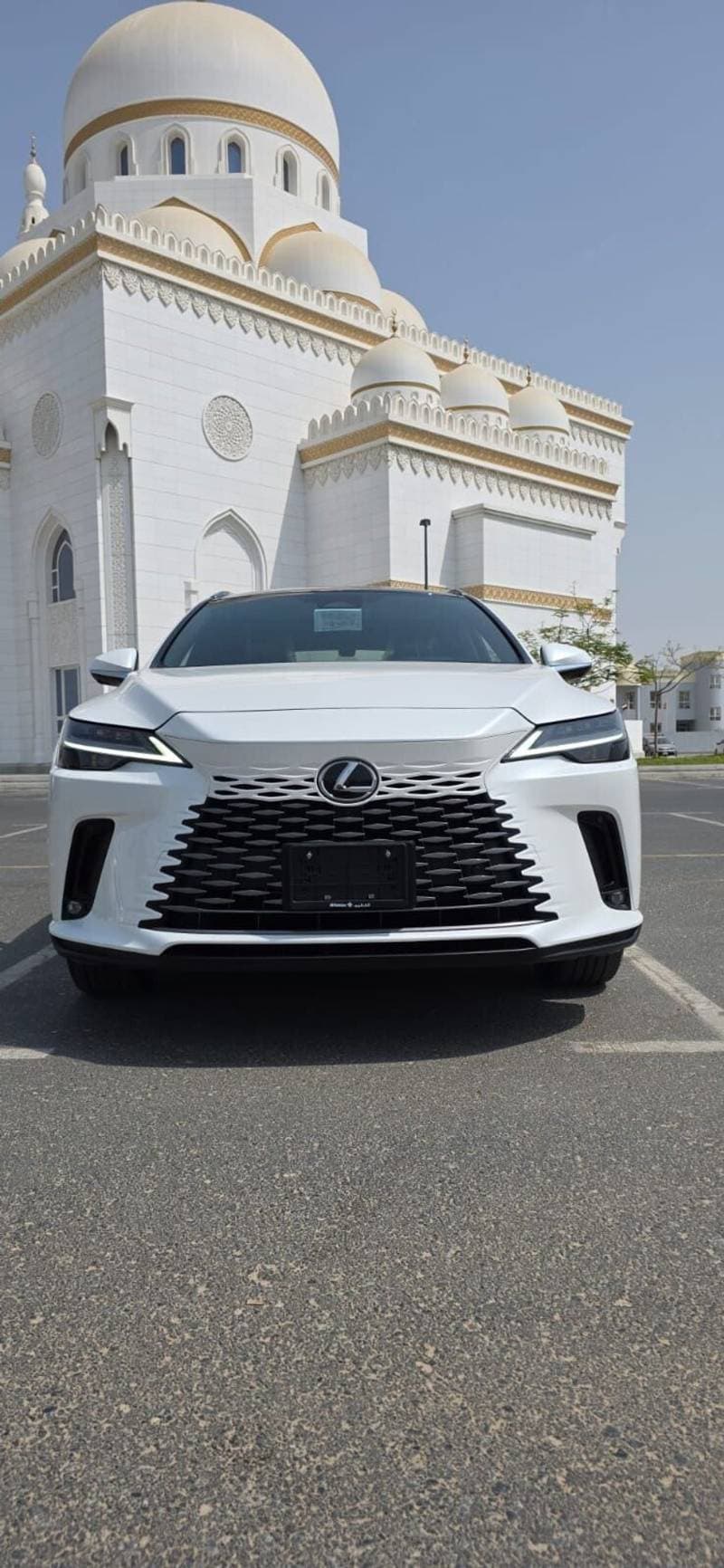 2026 Lexus RX350 thumbnail 2