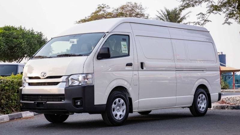 2026 Toyota Hiace 2.7L Petrol MT GLS thumbnail 3