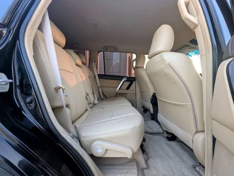 2016 Toyota Prado TX L thumbnail 8