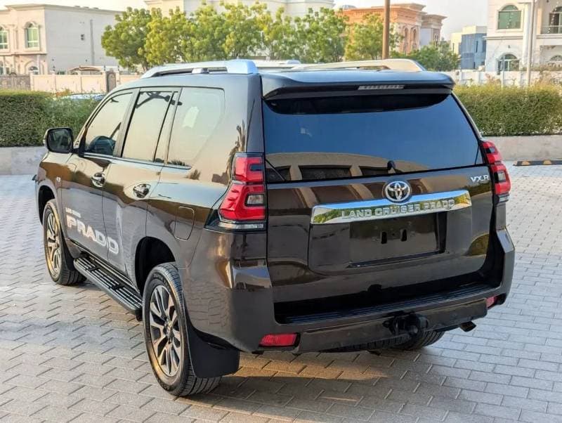 2022 Toyota Prado VXR thumbnail 5