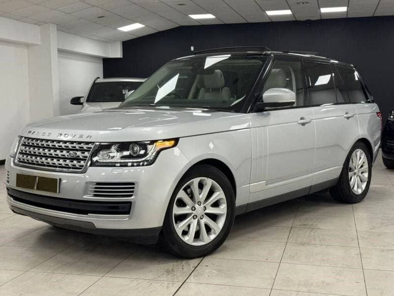 2017 Land Rover Range Rover VOGUE thumbnail 4