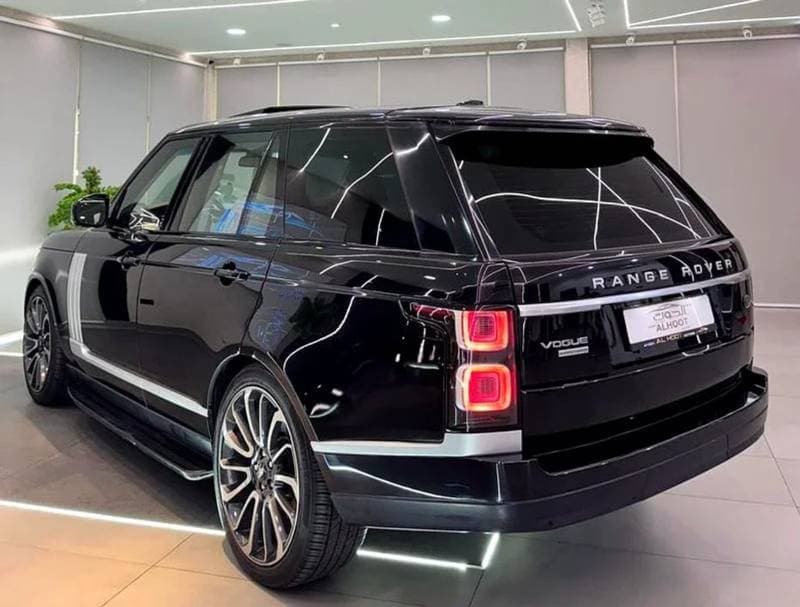 2016 Land Rover Range Rover VOGUE SE thumbnail 8