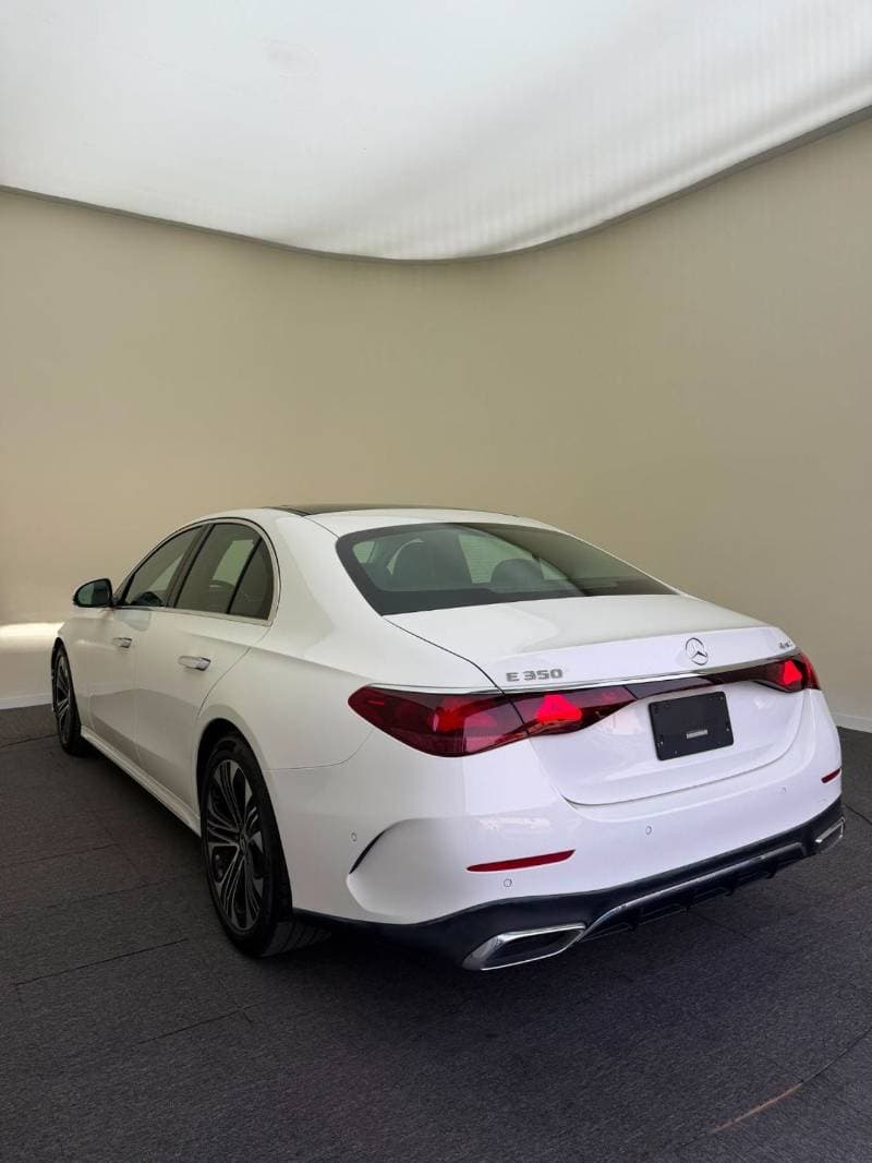 2025 Mercedes Benz E350 thumbnail 8