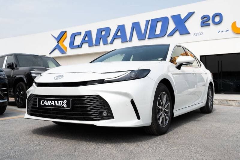 2026 Toyota Camry E HEV