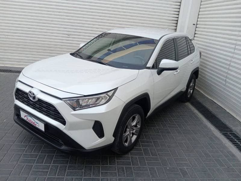 2023 Toyota RAV4 EXR thumbnail 2